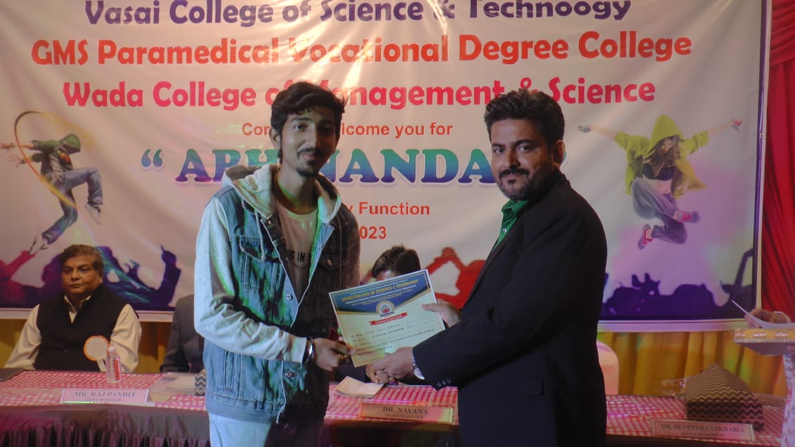 Student award distribution